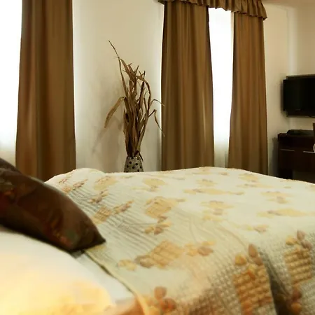 Hotell Barbakan 4*