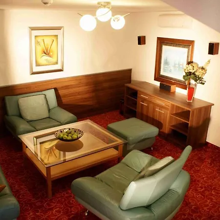 Barbakan 4*
