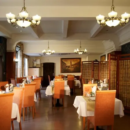 Hotell Barbakan 4*